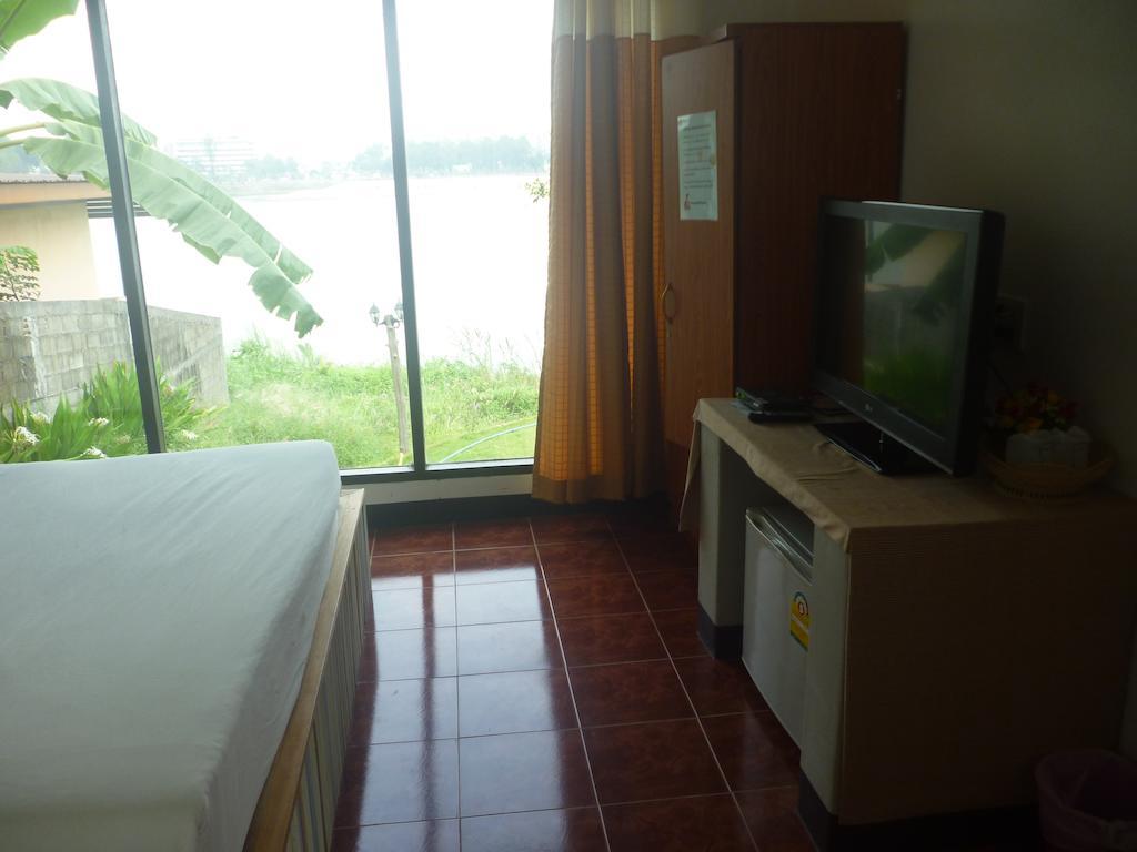 Baan Din Baramee Resort Kamphaeng Phet Chambre photo